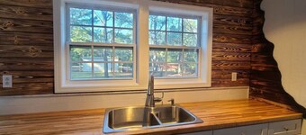 The Cottage at Refuge Ranch - Country Paradise!