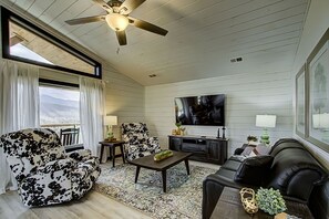 Smart TV, fireplace, DVD player, foosball