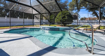Equestrian Paradise w/ Swimming Pool • 12 min to WEC • Walk to Food, Mall, Shops
