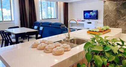 Tonghe Hotel