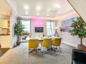 Dining - Walpole Heights Penthouse (Margate)