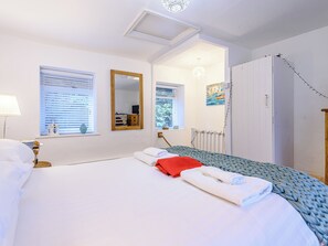 1 室のベッドルーム、WiFi (無料)、ベッドシーツ