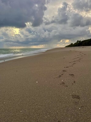 Platja a a prop 