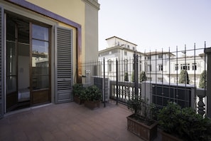 Terrace/patio - Vin Novo Rooms & Apartments (Florence)