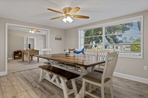 Dining -  Remodeled Lake Front Pool Home! Sleeps 13! Bring dogs and kids! (Holiday)