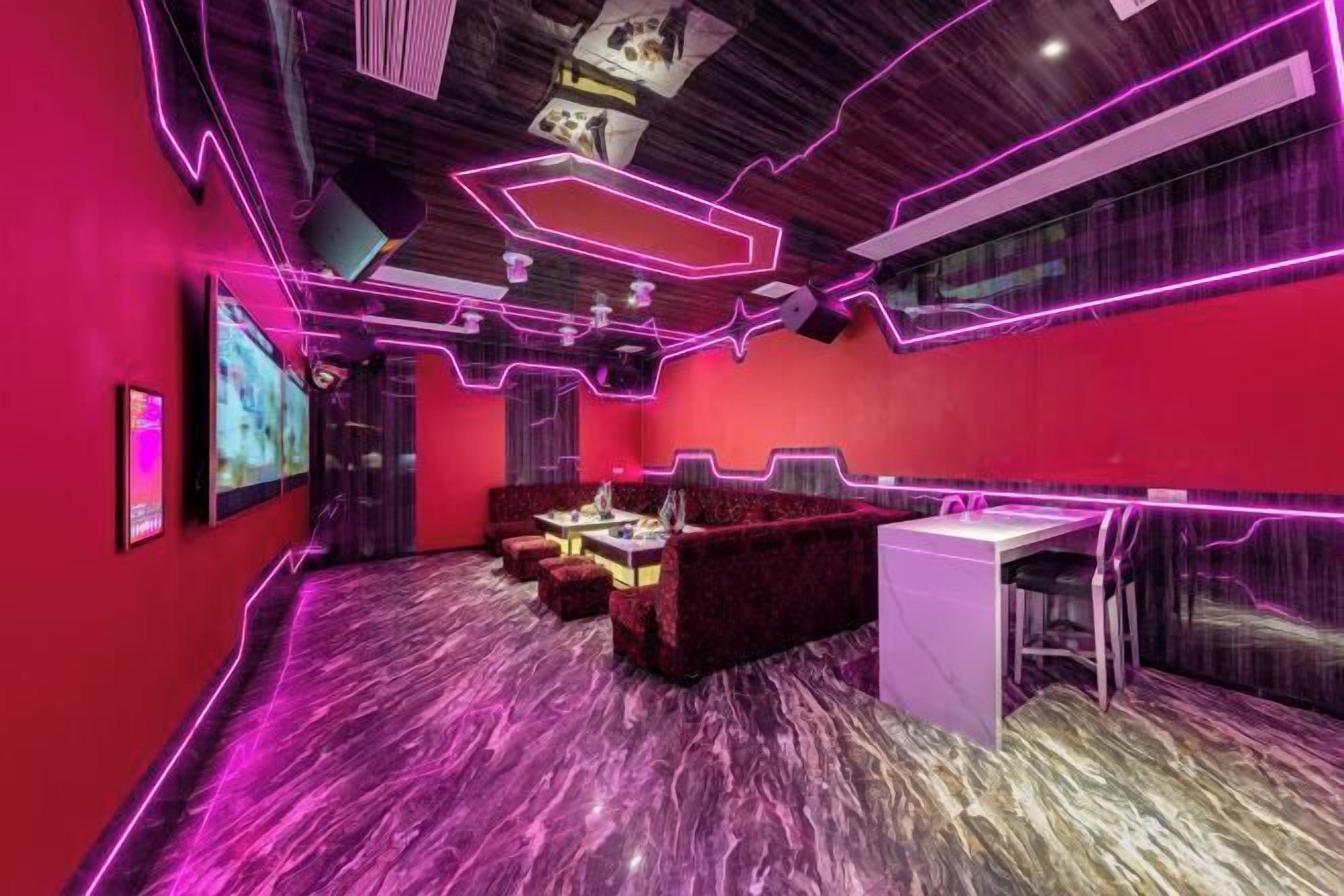 بار (في المنشاة)