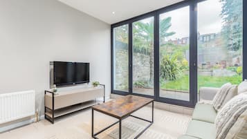 Apartment | In-room dining