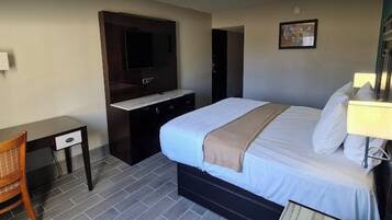 Cortinas blackout, tabla de planchar con plancha y wifi gratis