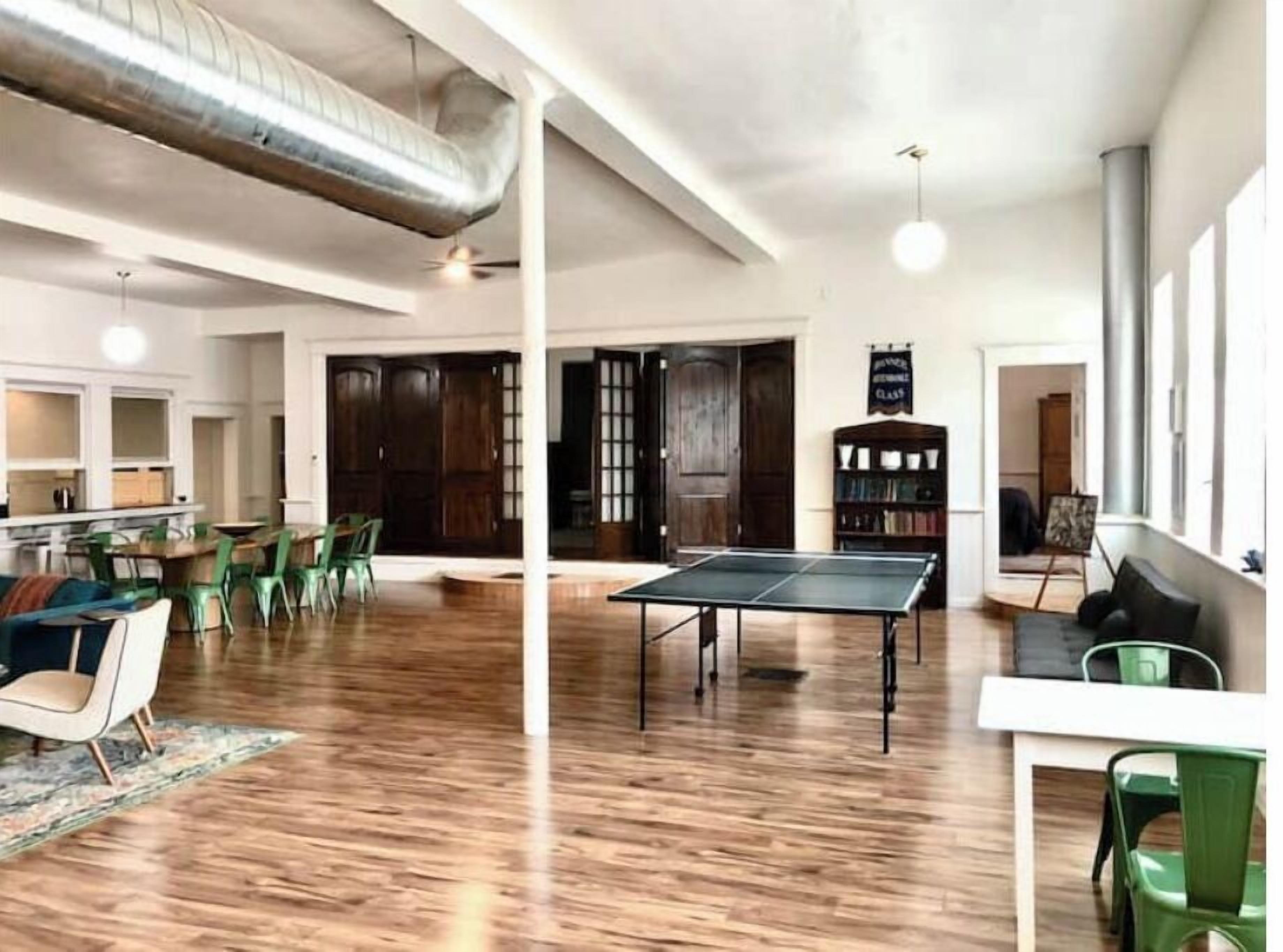 Spielezimmer