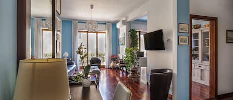 Executive Condo | Living area