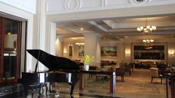 Bar (en la propiedad)