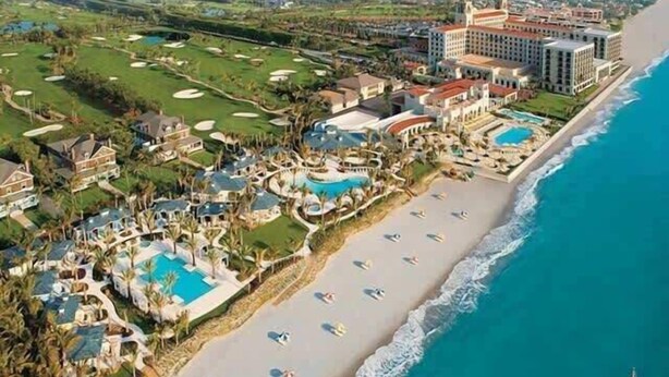 A resort with multiple swimming pools, a beach, and a golf course. - WPB Elegant 5BR | Hot Tub | Fire Pit | Near Beach (West Palm Beach)