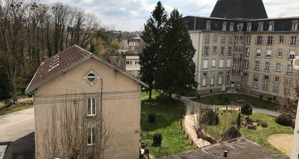 Furnished apartment 45m2 quiet and bright