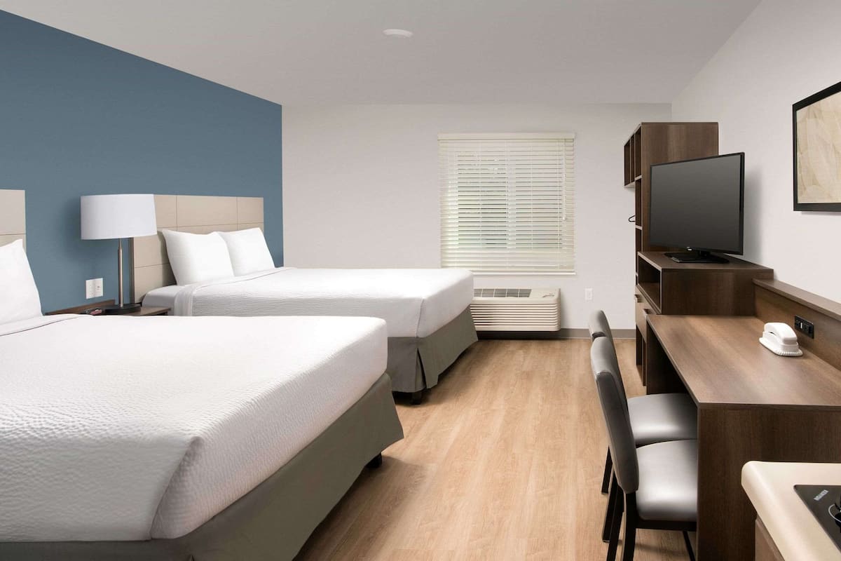 Standard Room, 2 Queen Beds, Non Smoking