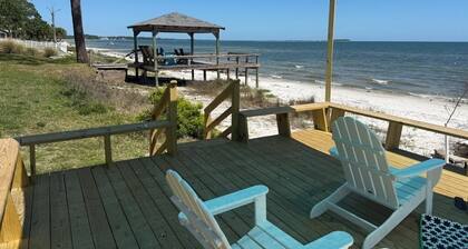 Remodeled historical spacious waterfront beach house