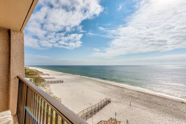 On the beach - Beachfront condo with gulf/water views, central AC, balcony, W/D, & WiFi (Perdido Key Dr)