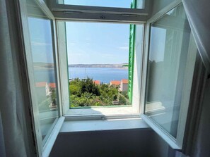 Interior - Holiday apartment with two bedrooms and sea views (Jadranovo)