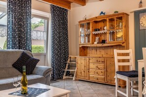 Unclassified image, 2 of 15, button - 50054 Holiday home Seefeuer - The semi-detached house with approx. 78sqm can accommodate up to 6 persons. (Wittmund)