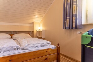 3 chambres, fer et planche à repasser, Wi-Fi