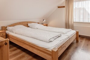 1 bedroom, iron/ironing board