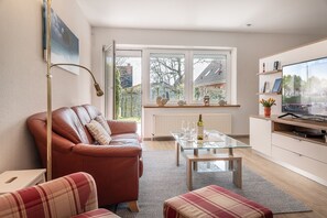 TV, DVD player, stereo