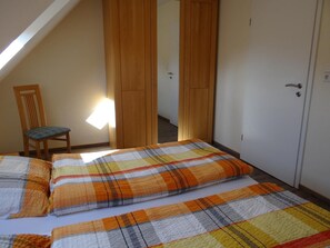 Unclassified image, 2 of 20, button