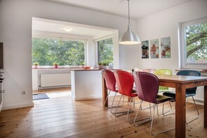 Imagen sin descripción, 2 de 17, botón