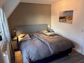 3 Schlafzimmer, Bügeleisen/Bügelbrett, WLAN