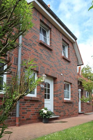 تفاصيل الفندق من الخارج