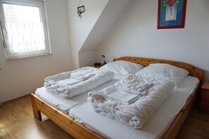 2 Schlafzimmer, Bügeleisen/Bügelbrett, WLAN