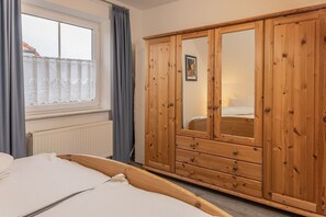 2 Schlafzimmer, Bügeleisen/Bügelbrett, WLAN