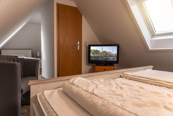 2 habitaciones, tabla de planchar con plancha y wifi 