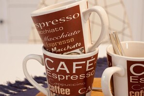 Unclassified image, 2 of 18, button