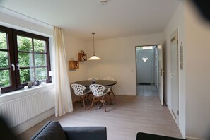 Uklassifisert bilde, 3 av 18, knapp