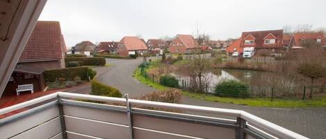 المنطقة المحيطة بالمنشأة