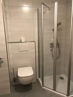 Unclassified image, 2 of 27, button