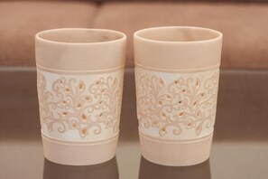 Luokittelematon kuva, 3 kautta 27, painike