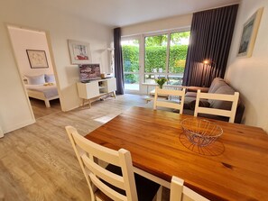 Imagen sin descripción, 4 de 16, botón