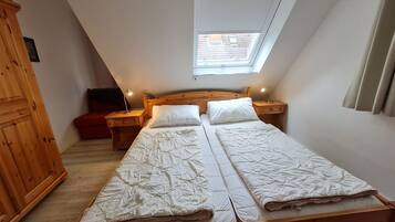 2 Schlafzimmer, Bügeleisen/Bügelbrett, WLAN