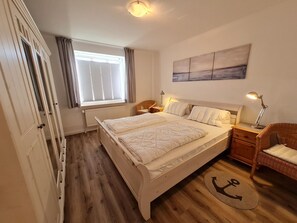 2 Schlafzimmer, Bügeleisen/Bügelbrett, WLAN