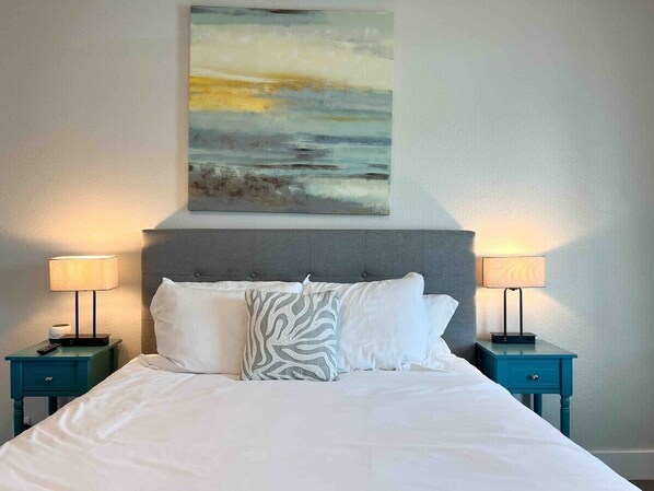 1 bedroom, desk, iron/ironing board, free WiFi - Central 1BDR+RemoteWork+Extended Stay+Pets OK (Corpus Christi)