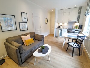 Imagen sin descripción, 4 de 13, botón