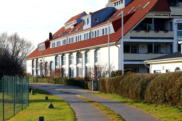 Exterior - Comfortable vacation apartment with 2 terraces - Der Landhof (Stolpe auf Usedom)