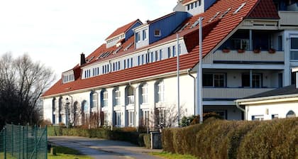 Comfortable vacation apartment with 2 terraces - Der Landhof