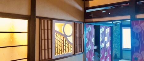 4 bedrooms, desk, iron/ironing board, free WiFi