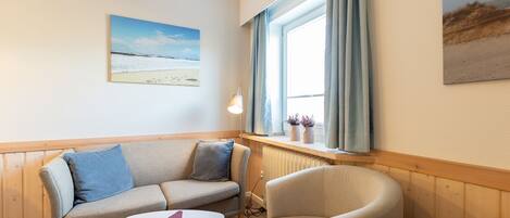 Télévision, chaîne hi-fi