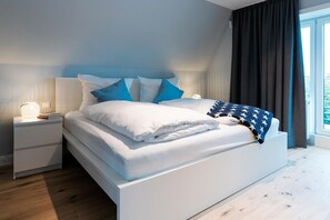 4 chambres, fer et planche à repasser, Wi-Fi, literie fournie