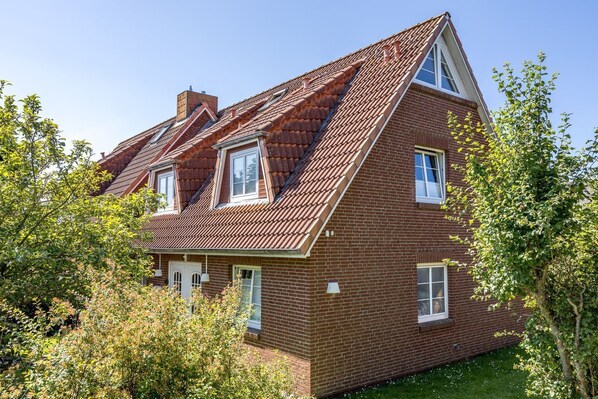 Imagen sin descripción, 1 de 14, botón