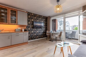 Télévision, chaîne hi-fi