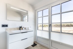 Nicht klassifiziertes Bild, 2 von 52, Schaltfläche